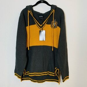 Harry Potter Hufflepuff Hooded Sweater Womens Size Large NEW Hoodie Gray Yellow